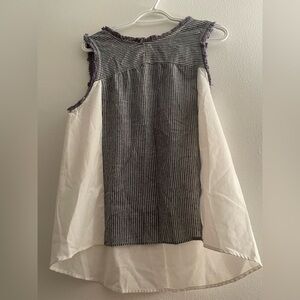 De chance women sleeveless blouse size large